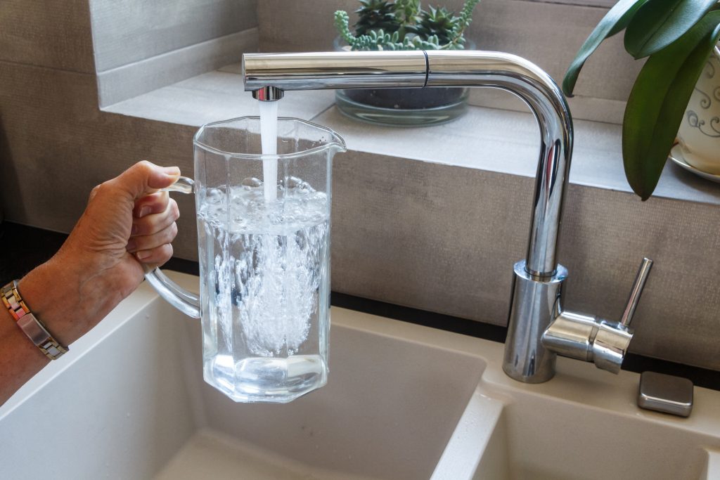 Pourquoi adoucir l’eau de sa maison ?