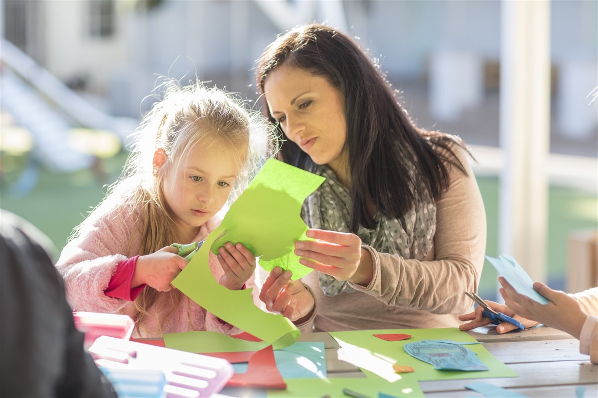 idées de bricolages pour stimuler la créativité des enfants