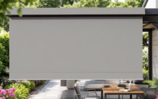 découvrez nos conseils d'entretien pour votre toile de pergola coulissante afin d'assurer une durabilité optimale et préserver son esthétique au fil des saisons.